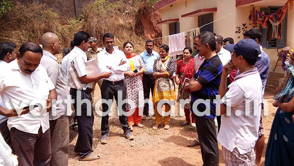 ಪುತ್ತೂರು ನಗರಸಭಾ ಡಂಪಿಂಗ್‌ ಯಾರ್ಡ್‌ಗೆ ಜಿಲ್ಲಾಧಿಕಾರಿ ಭೇಟಿ, ಪರಿಶೀಲನೆ